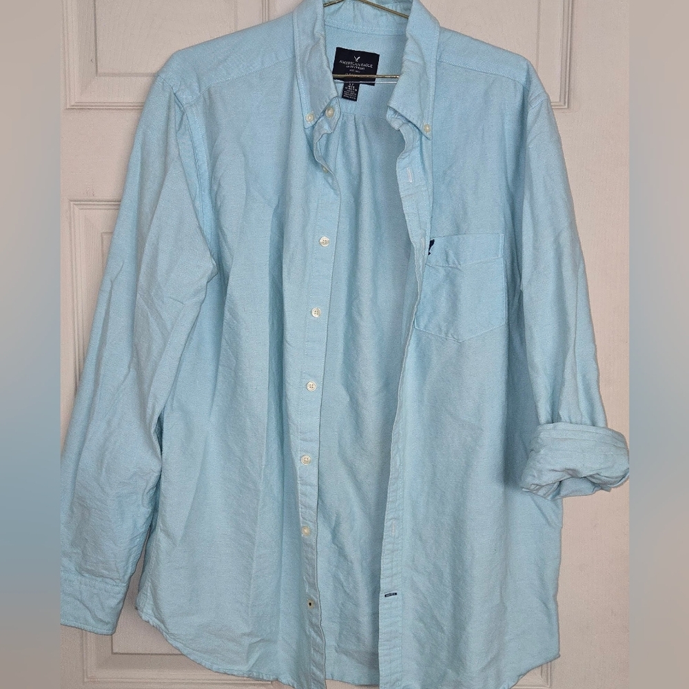 American Eagle Outfitters Light Blue Casual Button Down Long Sleeve Shirt - Picture 9 of 9